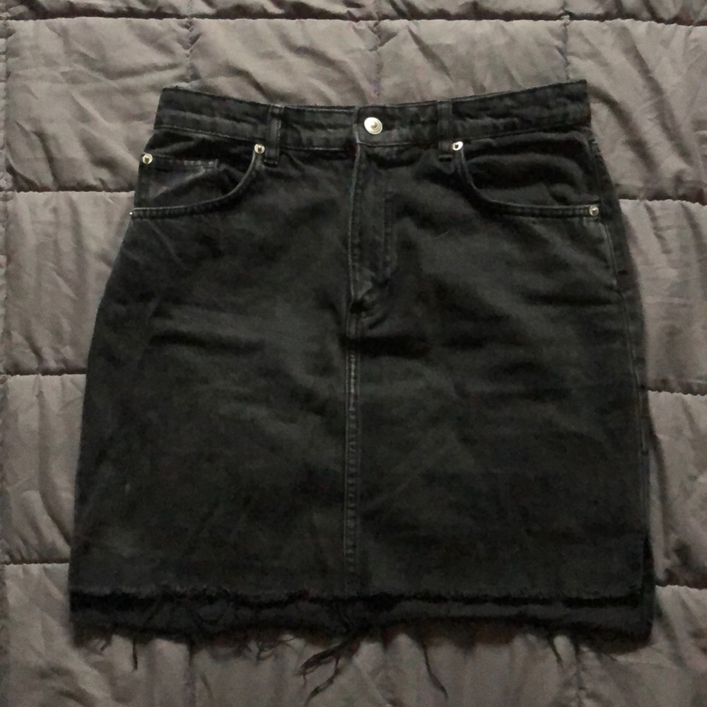 H&M denim skirt !